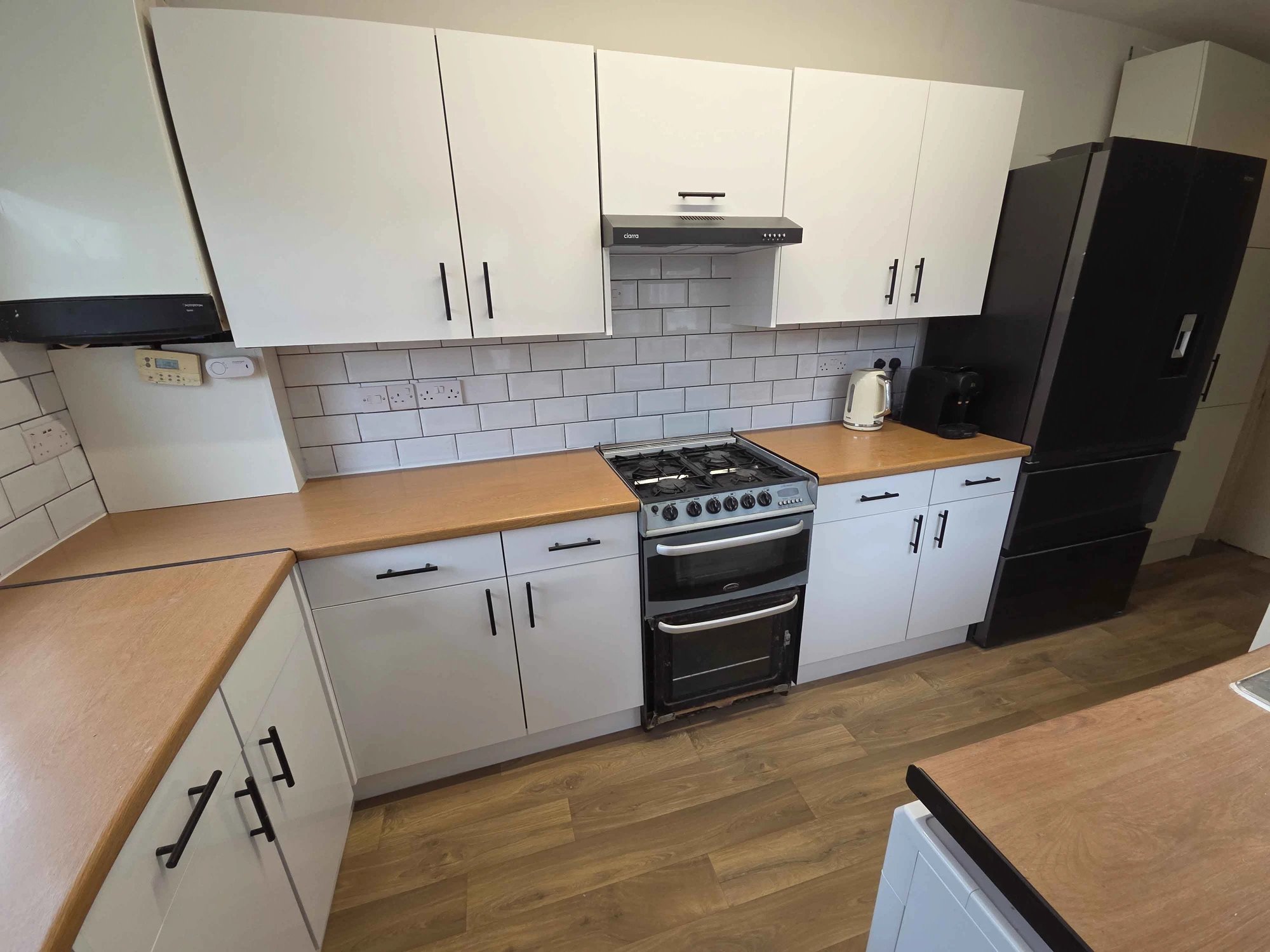Kitchen Refresh, New Cabinets, New Tiling + New Flooring