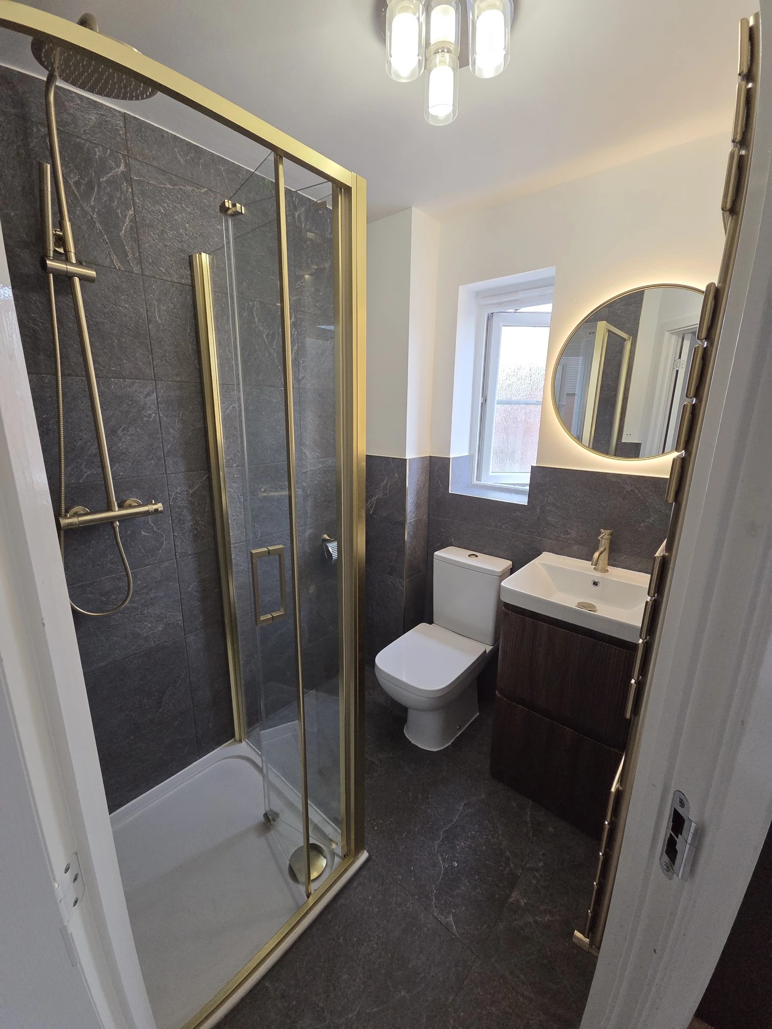 Luxury Ensuite Transformation – Gold Finish